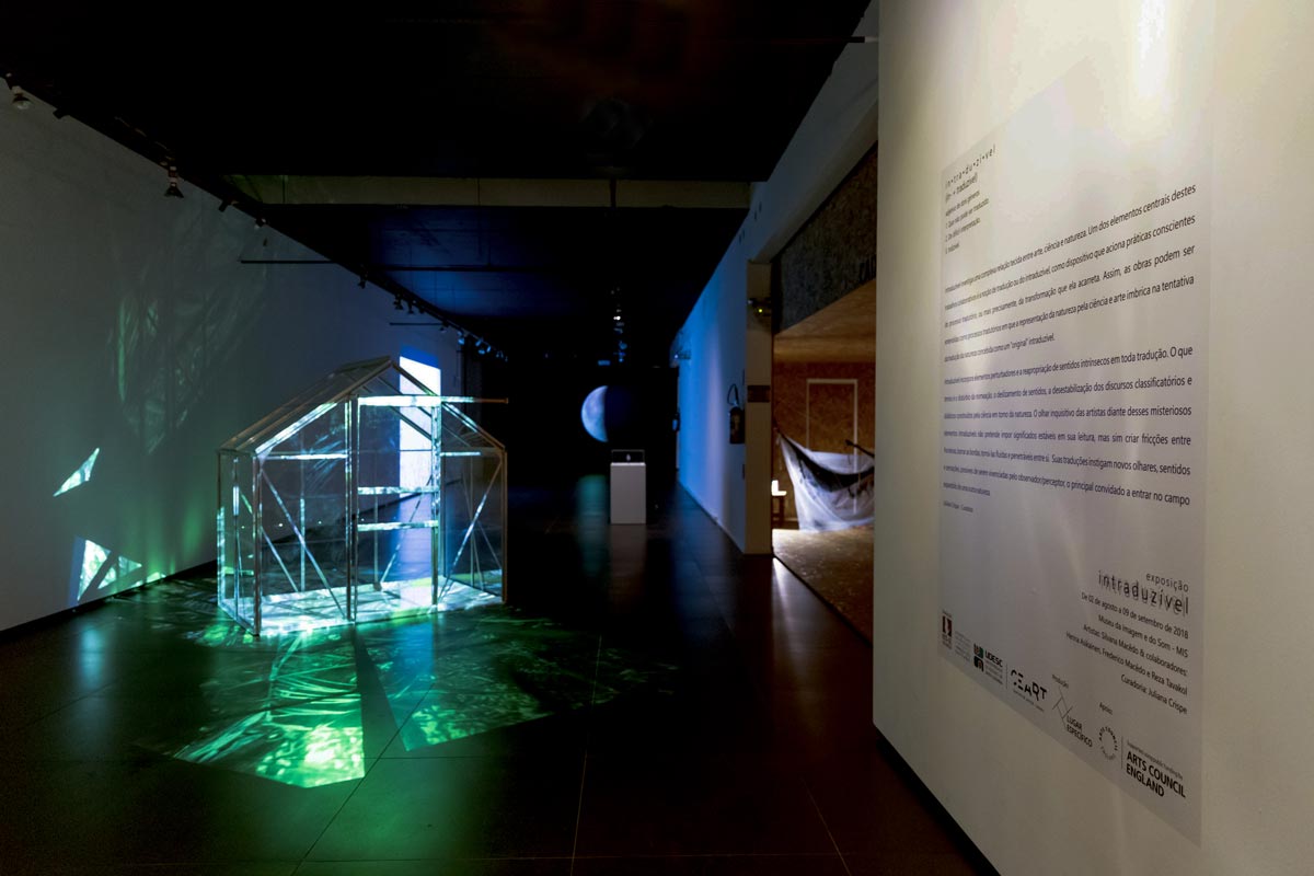 A gallery overview of the installation.